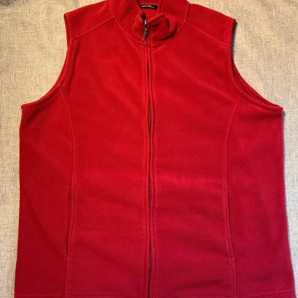Columbia Red Fleece Vest